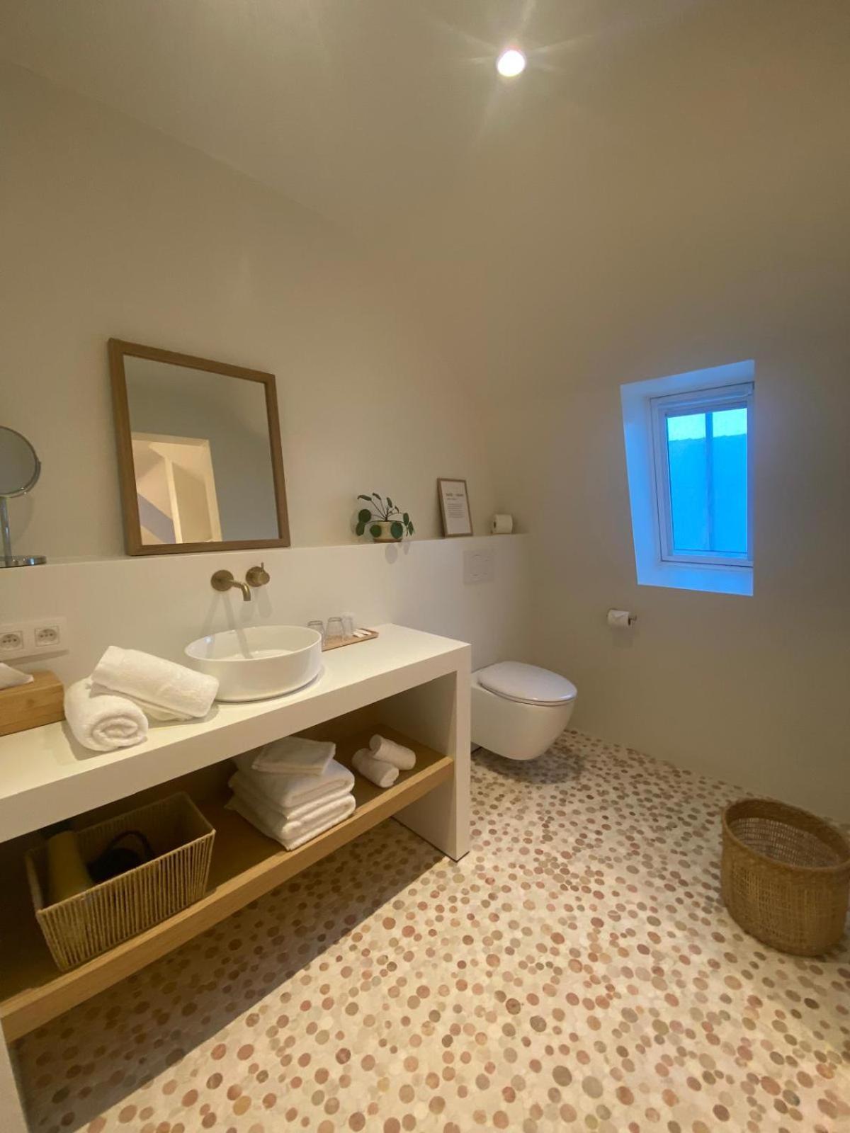 イープル Huyze Vinteling Bed & Breakfast エクステリア 写真